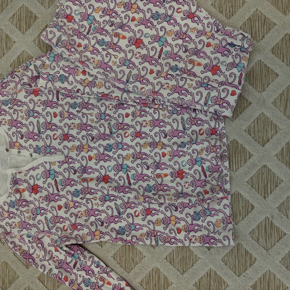 Roller rabbit LIMITED EDITION Newport Beach monkey Patterned Pajama Set